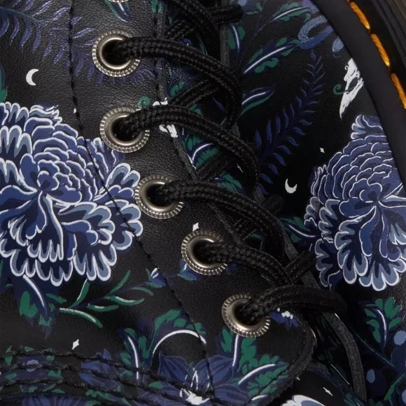 Dr. Martens 1460 Pascal Women's Boots Size 7 (38) Mystic Floral Black Combat - Picture 11 of 15